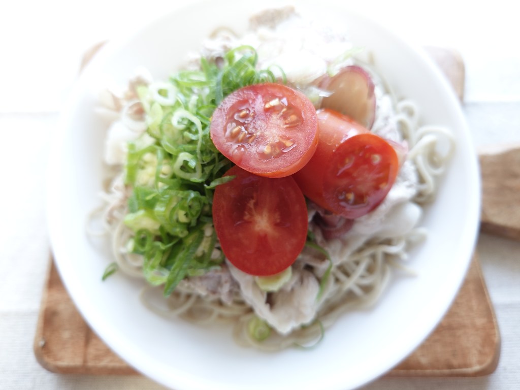 香味野菜の豚しゃぶ冷やしそば